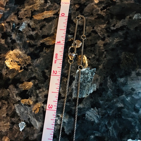 “One Love” Petite Heart Earring & Necklace Set ❤️ - Picture 10 of 11